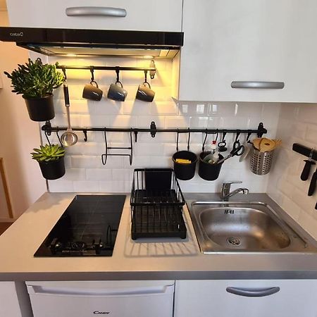 Beau Studio A 30M De La Plage / Beautiful Studio 30M From The Beach Трувіль-сюр-Мер Екстер'єр фото